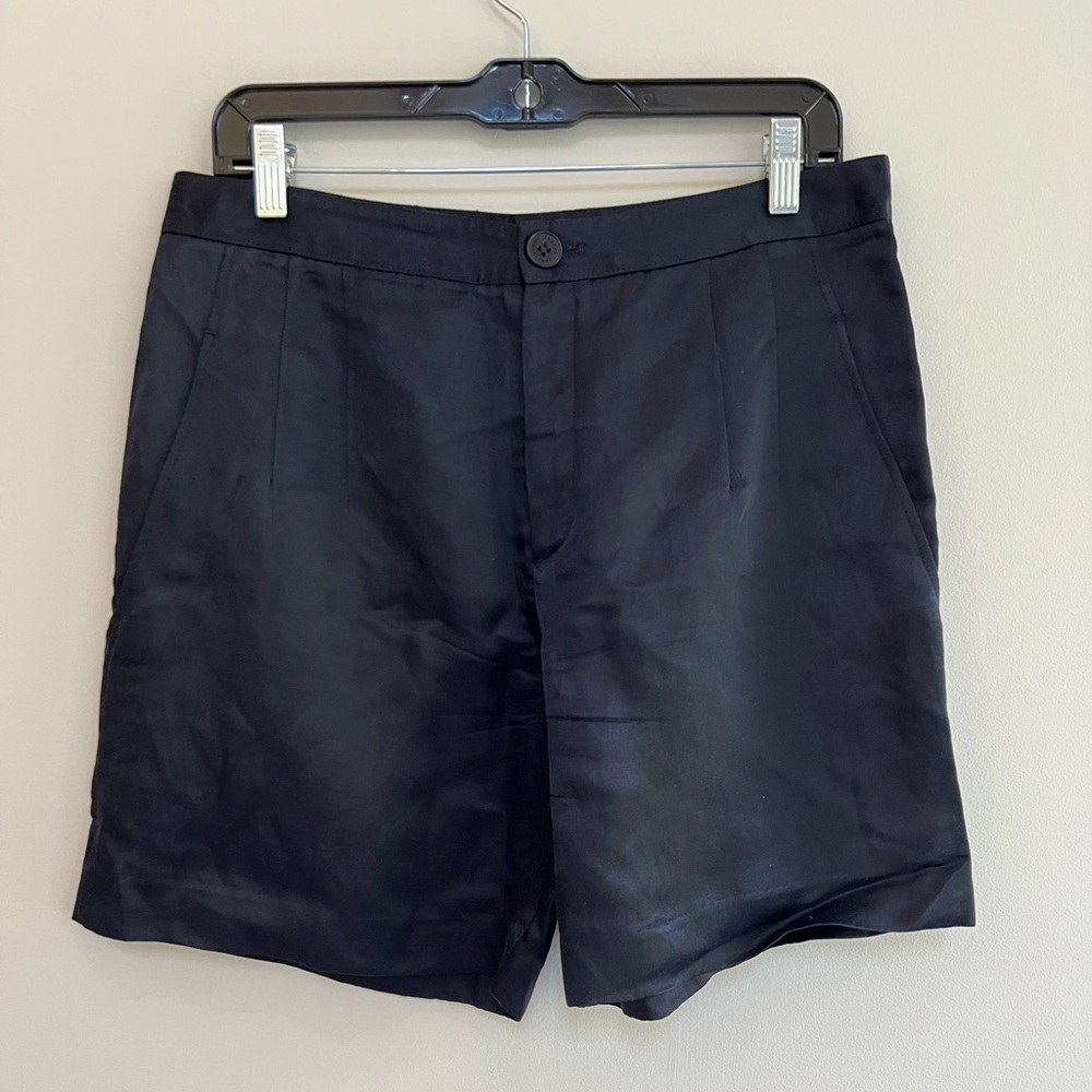Theyskens’ Theory Bemberg Cupro Ramie Blend Shorts in Satin Black, size 6